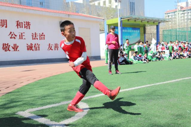 卡恩：德国足球的深层次问题无法通过换帅解决